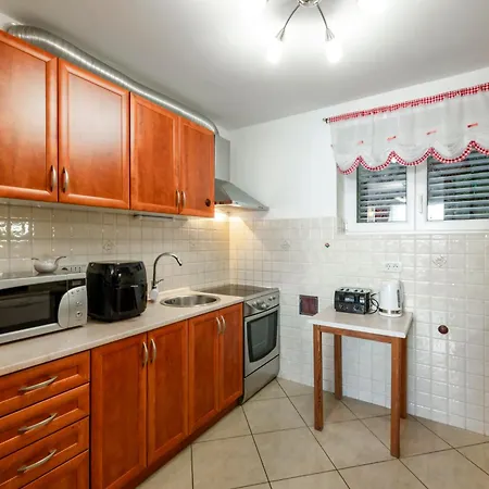 Apartment Uvala *